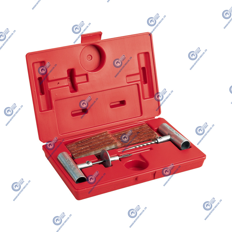 TRK-001 35 Piece Security Seal Puncture Kit
